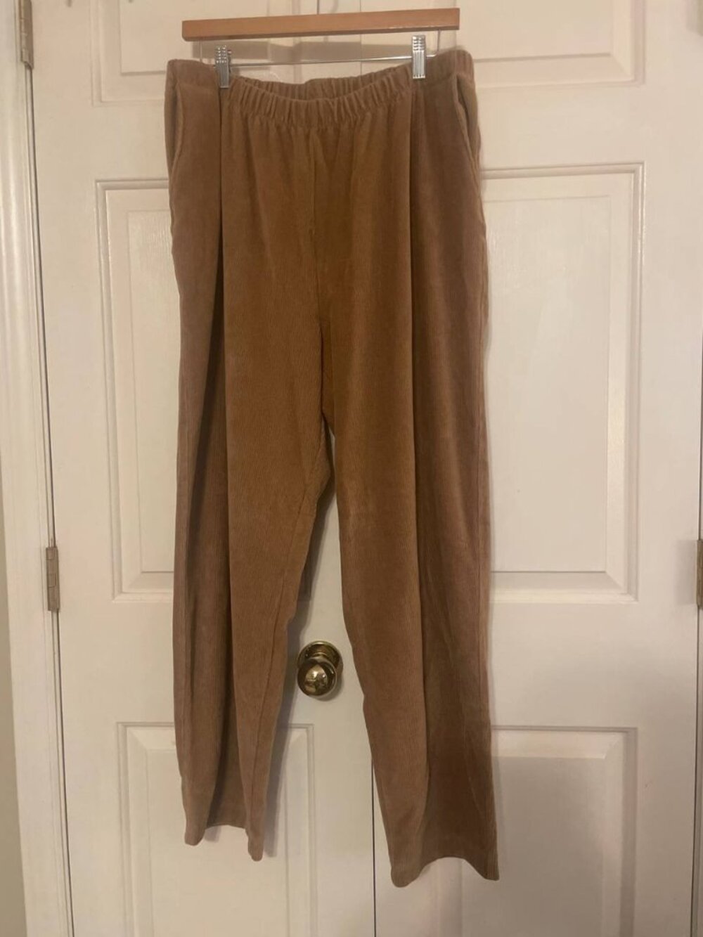 Lands' End: cozy comfort Women's XL 18 Corduroy Elastic Waist Pants for relaxed